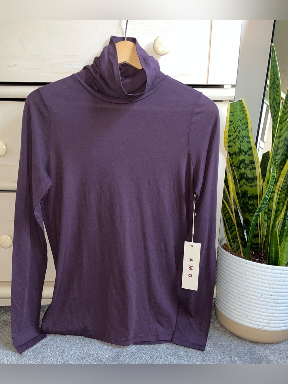 NWT AMO “Reese” Turtleneck Tee in Plum
Small
